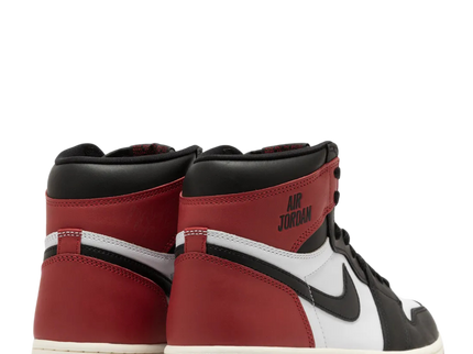 Air Jordan 1 Retro High OG „Black Toe neu erfunden“