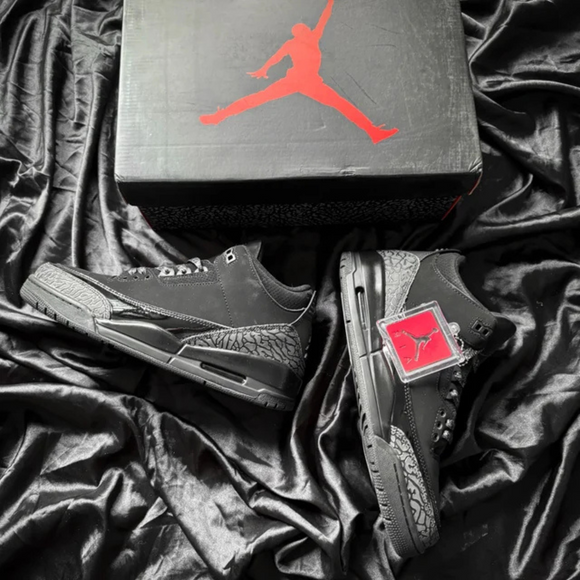 Air Jordan 3 Schwarze Katze