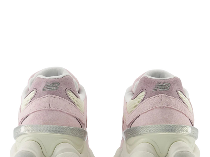 New Balance 9060 „Rose Sugar“