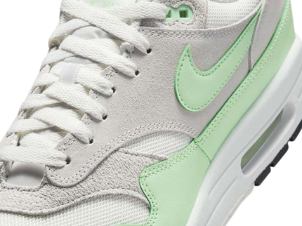 Nike Air Max 1 Essential „Vapor Green“