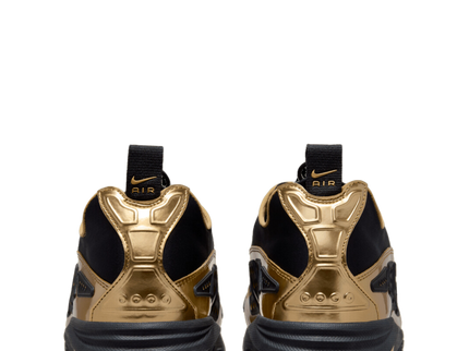 Nike Air Max SNDR WMNS 'Schwarz Metallic Gold'