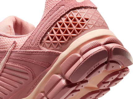 Nike Zoom Vomero 5 Red Stardust