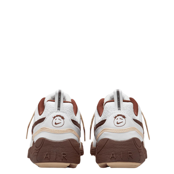 Travis Scott x Nike Zoom Field Jaxx “Light Chocolate”