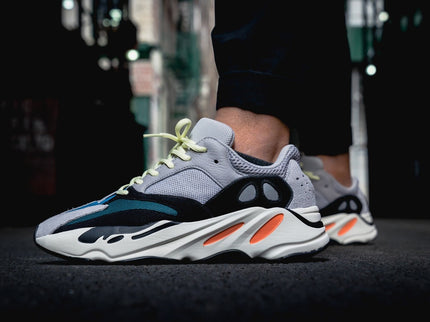 Yeezy Yeezy Boost 700 Wave Runner