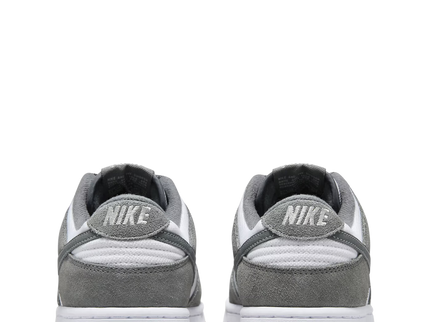 Nike Nike Dunk Low 'Smoke Grey' - SneakerMood 