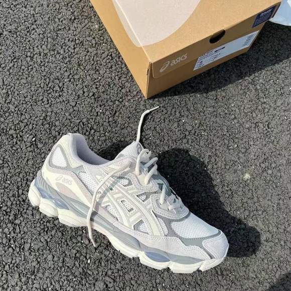 Asics Asics Gel NYC Cream / Oyster Grey