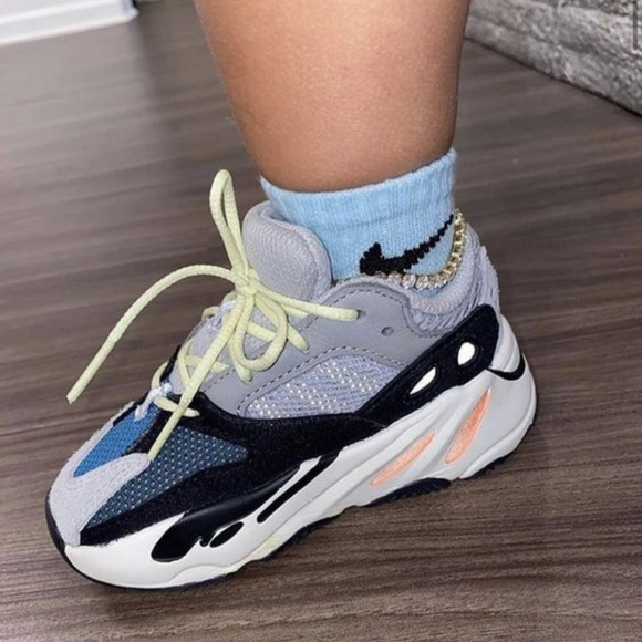 Yeezy Yeezy Boost 700 Waverunner Infants