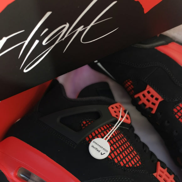 Nike Air Jordan 4 Retro Crimson