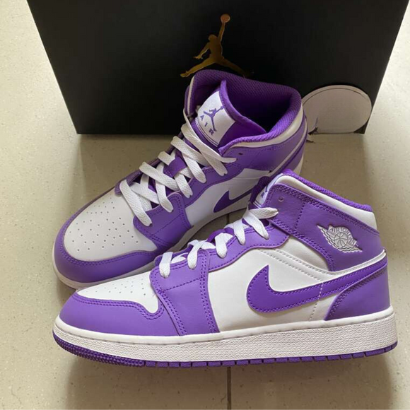 Nike Air Jordan 1 Mid GS 'Purple Venom' - SneakerMood 