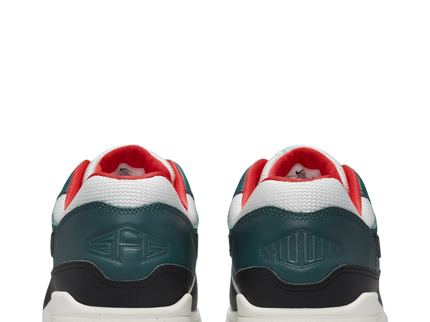 Air Max  1 Liverpool x Lebron