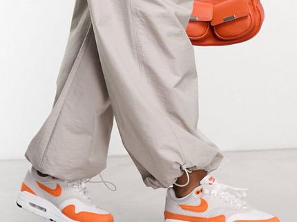 Nike Air Max 1 Safety Orange (W) - SneakerMood 