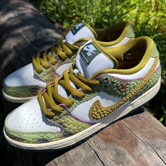 Nike Nike SB x Alexis Sablone Dunk Low 'Chameleon'