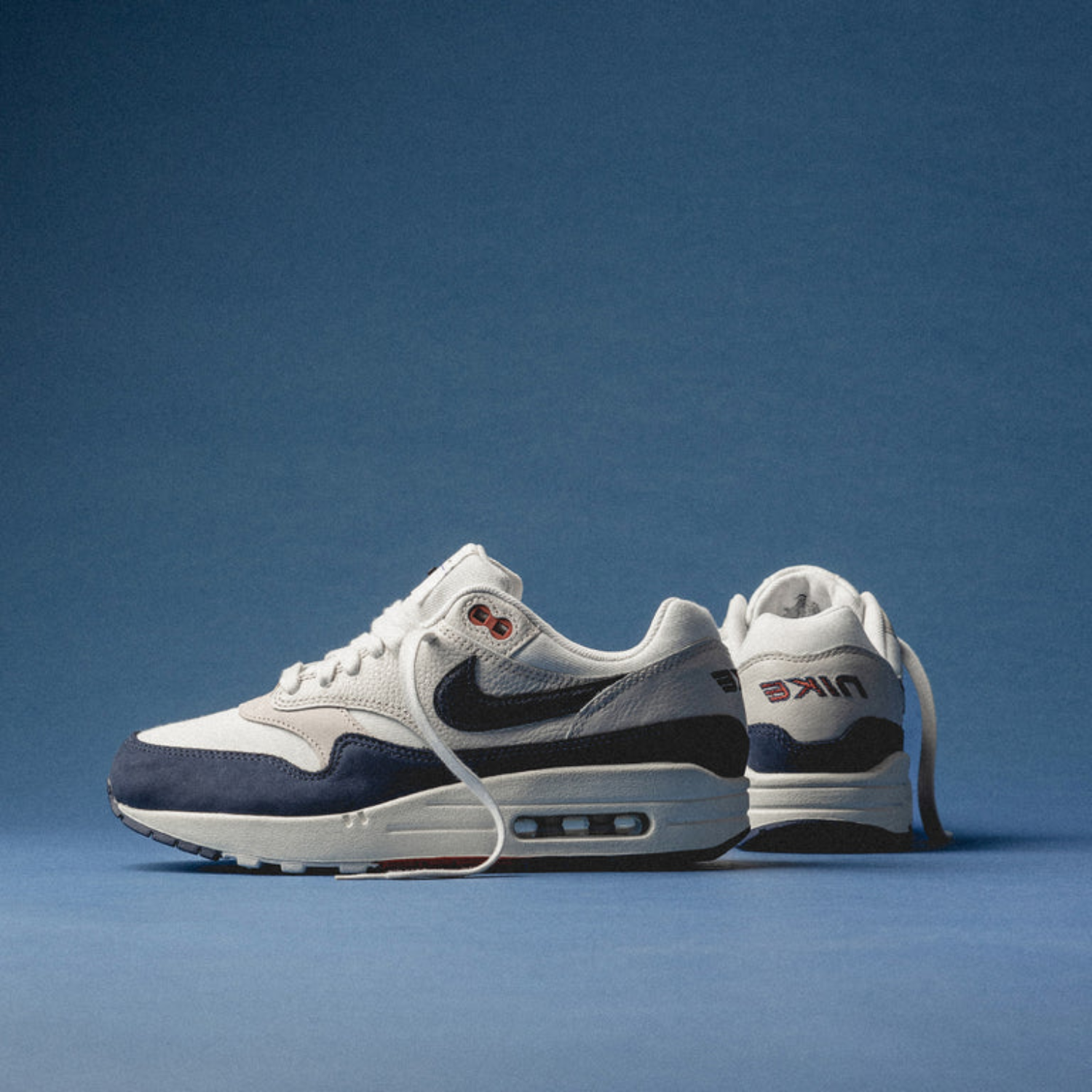 Nike Air Max 1 WMNS LX Obsidian FD2370 110 SneakerMood SneakerMood