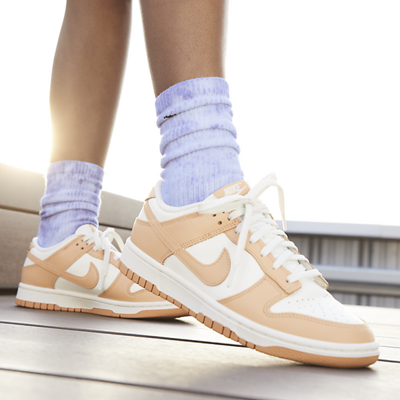 Nike Dunk Low Harvest Moon ( W) 