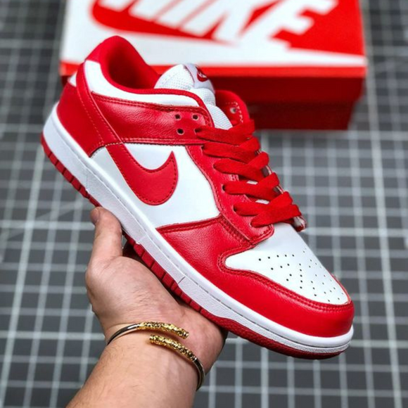 Nike Nike Dunk Low SP 'University Red' - SneakerMood 
