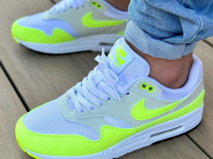 Nike Nike Air Max 1 'Volt" - SneakerMood 