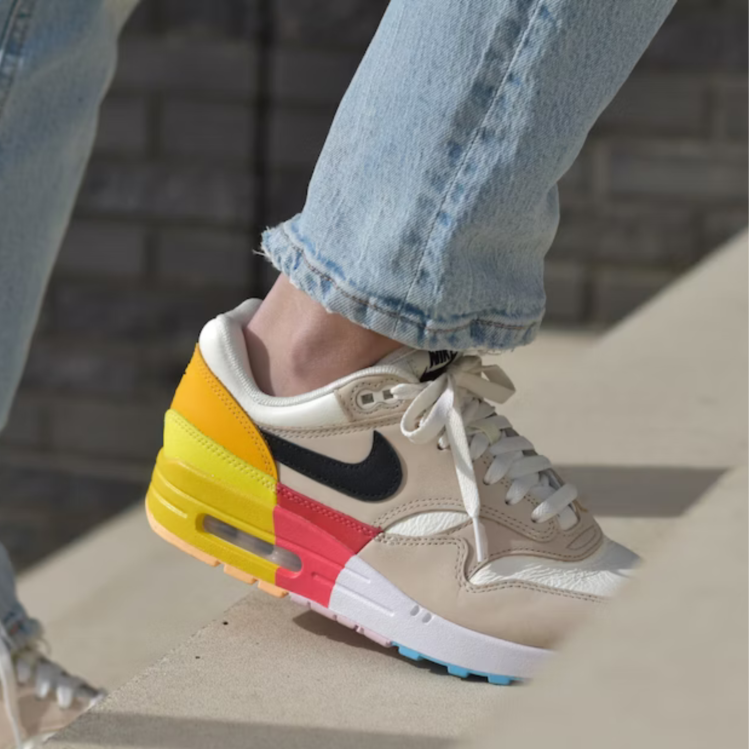 Nike Air Max 1 WMNS Tan Multi Color FQ2538 100 SneakerMood SneakerMood