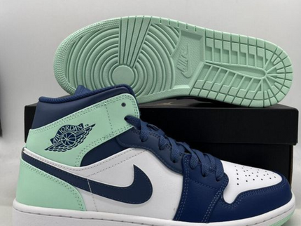 Air Jordan 1 Mid Mystic Navy