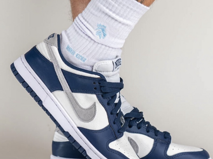 Nike Nike Dunk Low Summit White Midnight Navy - SneakerMood 