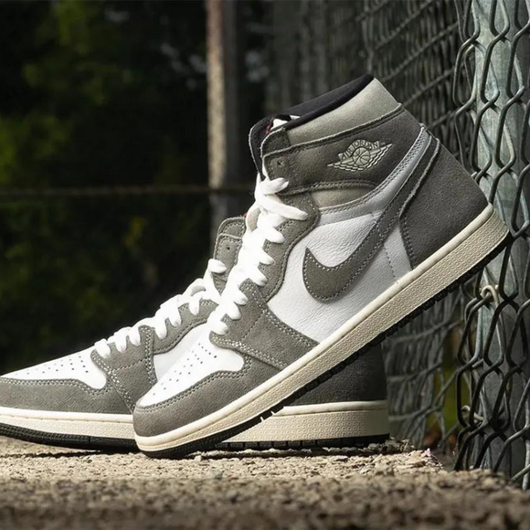 Nike Air Jordan 1 Retro High OG Washed Black - SneakerMood 