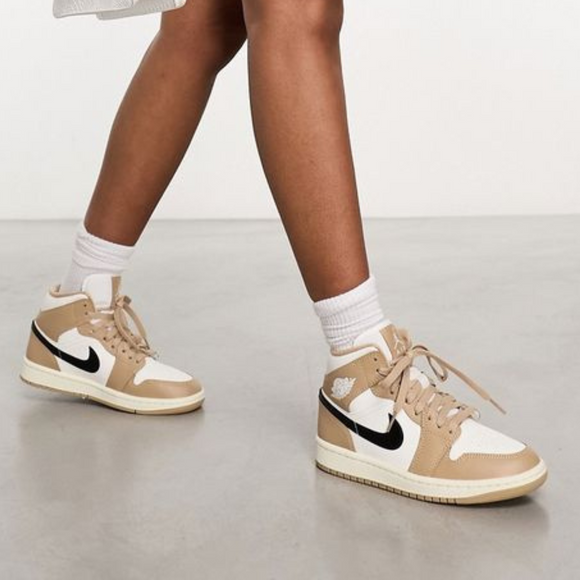 Nike Air Jordan 1 Mid WMNS 'Desert' - SneakerMood 