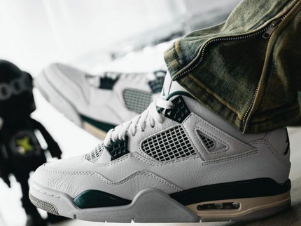 Nike Air Jordan 4 'Oxidized Green' - SneakerMood 
