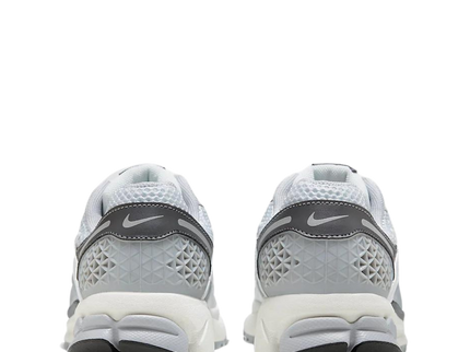 Nike Nike Zoom Vomero Dark Grey W - SneakerMood 