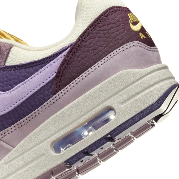 Nike Air Max 1 “Hydrangeas”