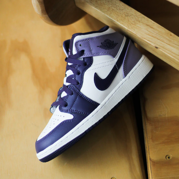 Nike Air Jordan 1 Mid GS 'Sky J Purple' - SneakerMood 