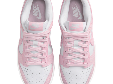 Nike Nike Dunk Low Pink Corduroy - SneakerMood 