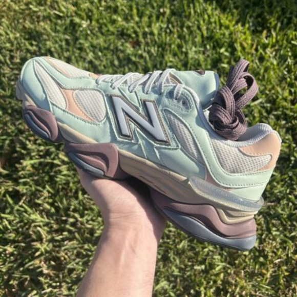 New Balance New Balance 9060 Clay Ash - SneakerMood 
